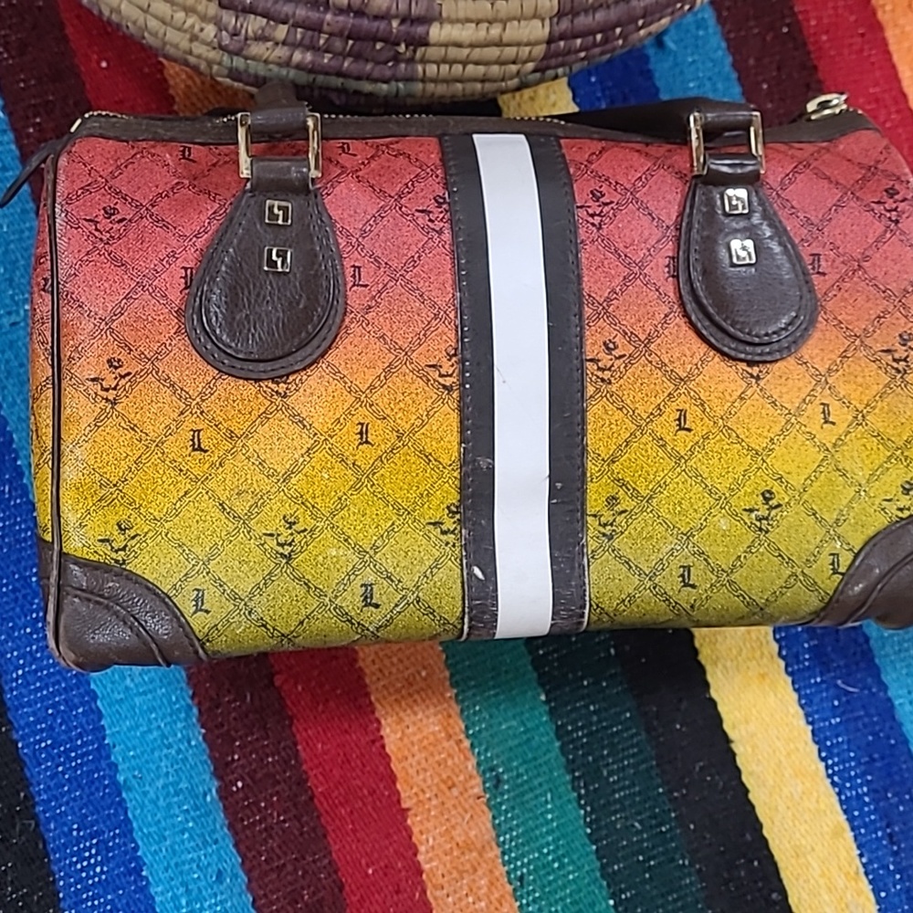 L.A.M.B. Iconic Rasta Bag Large - Picture 7 of 14